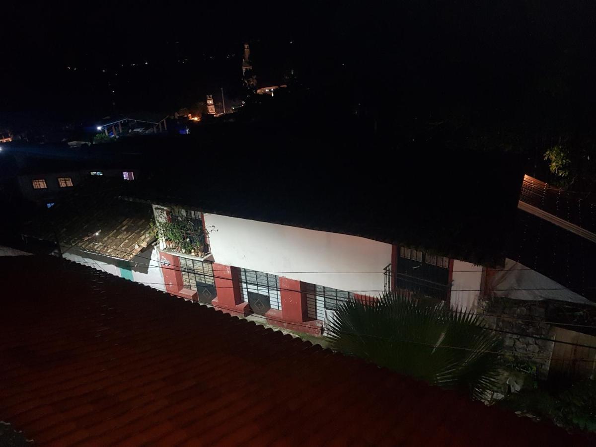Posada Don Felipe คูเอตซาลันเดลโปรเกรโซ ภายนอก รูปภาพ